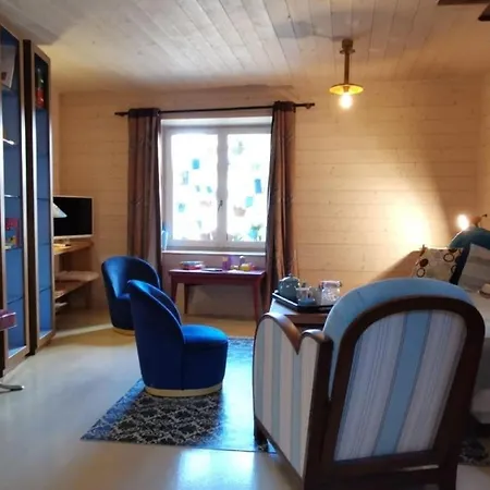 Maison Cosy Avec Cour Privative Au Coeur De L'Auvergne - Fr-1-582-316 Holiday home